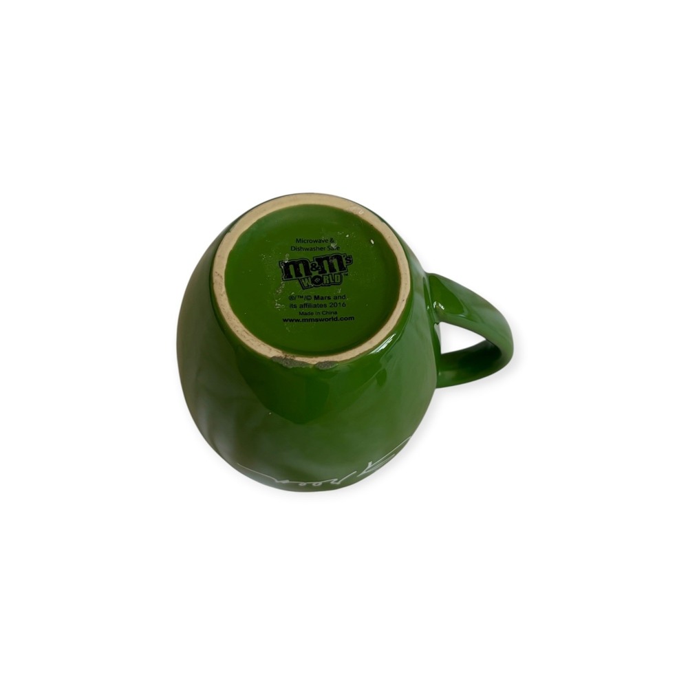 Ms Green M&M 20 oz Barrel Mug I MELT FOR NO ONE World Character Coffe Cup 2016 - Picture 4 of 10